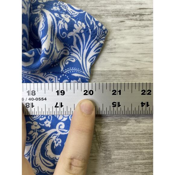 Croft & Barrow Shirt Womens Medium Blue White Floral Paisley Classic Tee Cotton - Picture 5 of 8